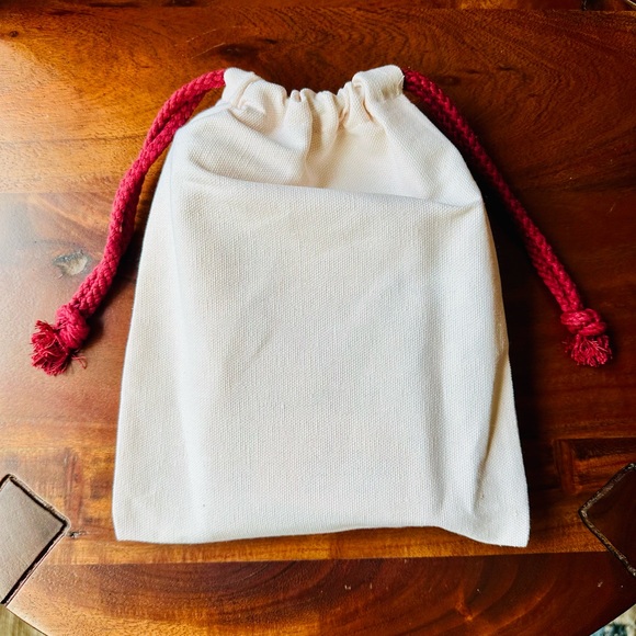 Rare Beauty Positive Light Enlighten Highlighter & Applicator Brush with Bag - Picture 6 of 12